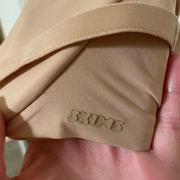 NEW! Skims Smoothing Intimates Unlined Minimizer Bra Size 34DD - Picture 11 of 14